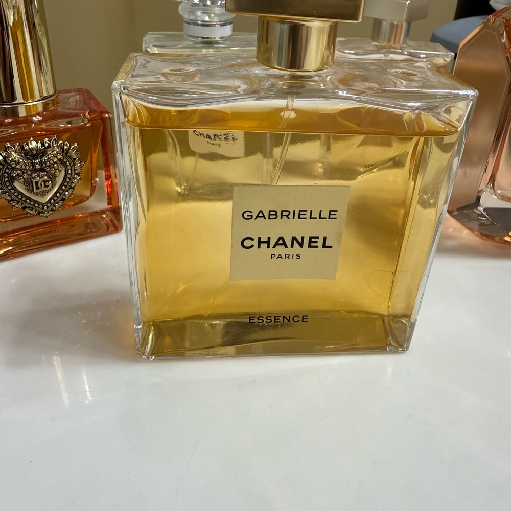 CHANEL Gabrielle Essence with Gold Hue